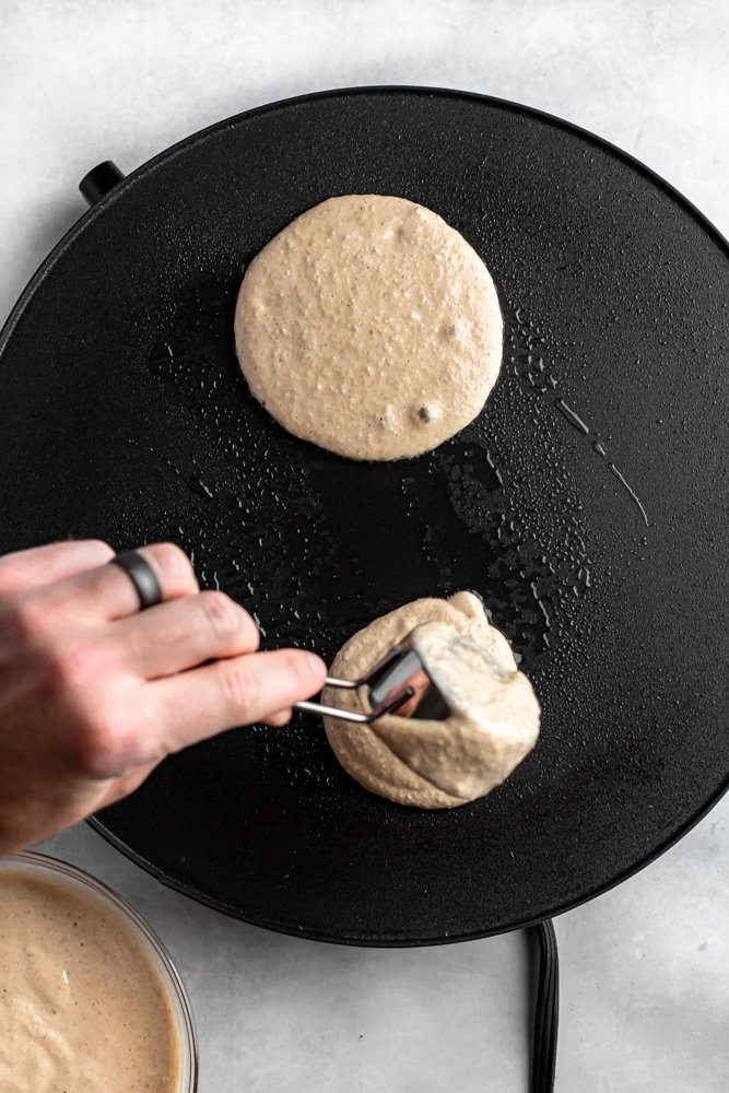 What's the perfect griddle temperature for making pancakes?